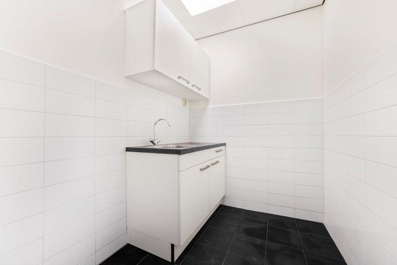 WinkelruimteaanHagelingerweg 55<br/> inSantpoort-Noord WinkelruimteaanHagelingerweg 55<br/> inSantpoort-Noord