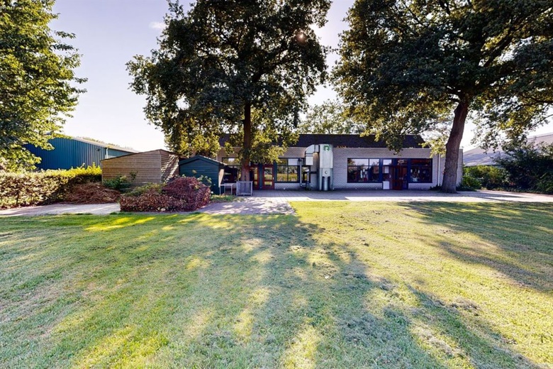 BedrijfsruimteaanHandelsstraat 45<br/> inHardenberg BedrijfsruimteaanHandelsstraat 45<br/> inHardenberg