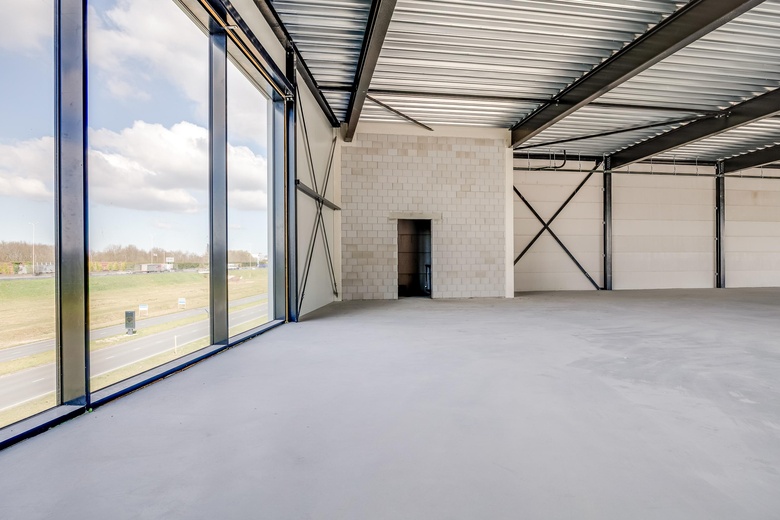 BedrijfsruimteaanDe Windturbine 11-17<br/> inAmersfoort BedrijfsruimteaanDe Windturbine 11-17<br/> inAmersfoort