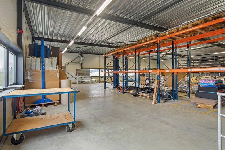 BedrijfsruimteaanZanddonkweg 6<br/> inWaalwijk BedrijfsruimteaanZanddonkweg 6<br/> inWaalwijk