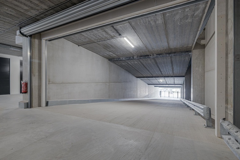 BedrijfsruimteaanIndustrieweg 69 99<br/> inBerkel en Rodenrijs