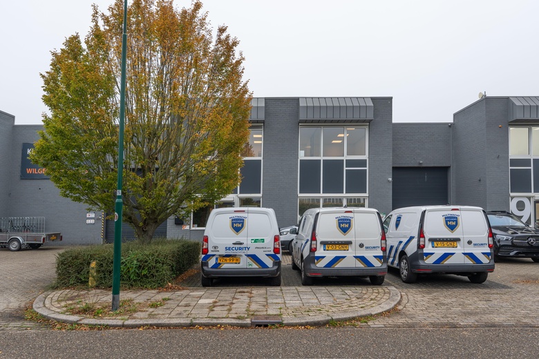 BedrijfsruimteaanWilgenkade 11<br/> inHouten