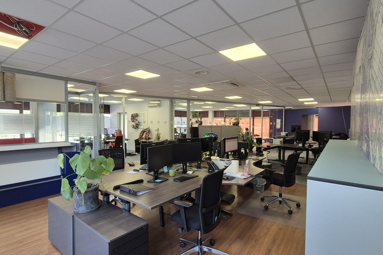 KantoorruimteaanLotustuin 99<br/> inRotterdam