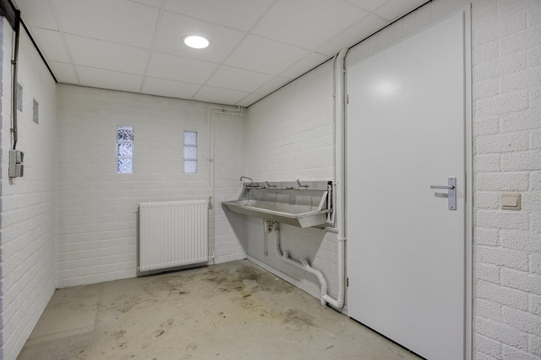 BedrijfsruimteaanThomas Edisonweg 59 - 61<br/> inDrunen BedrijfsruimteaanThomas Edisonweg 59 - 61<br/> inDrunen