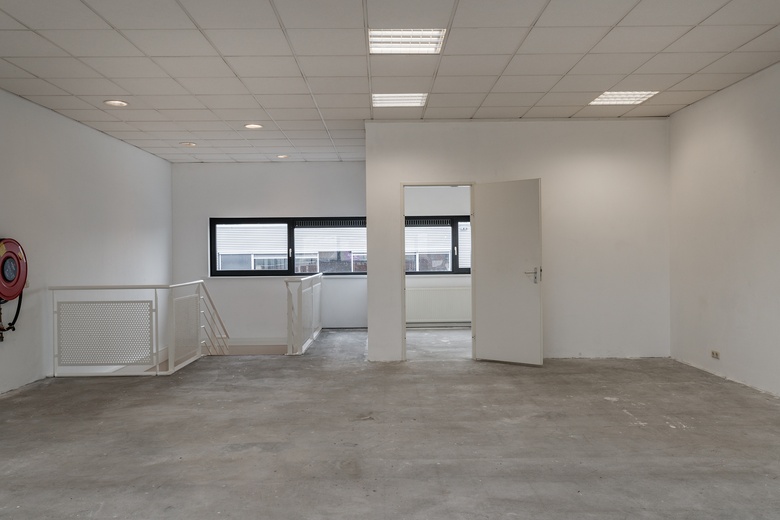 BedrijfsruimteaanDe Liesbosch 4 D<br/> inNieuwegein BedrijfsruimteaanDe Liesbosch 4 D<br/> inNieuwegein