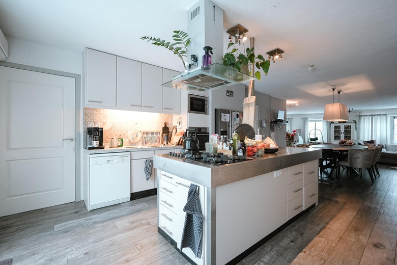 BedrijfsruimteaanOostwijk 1<br/> inUden