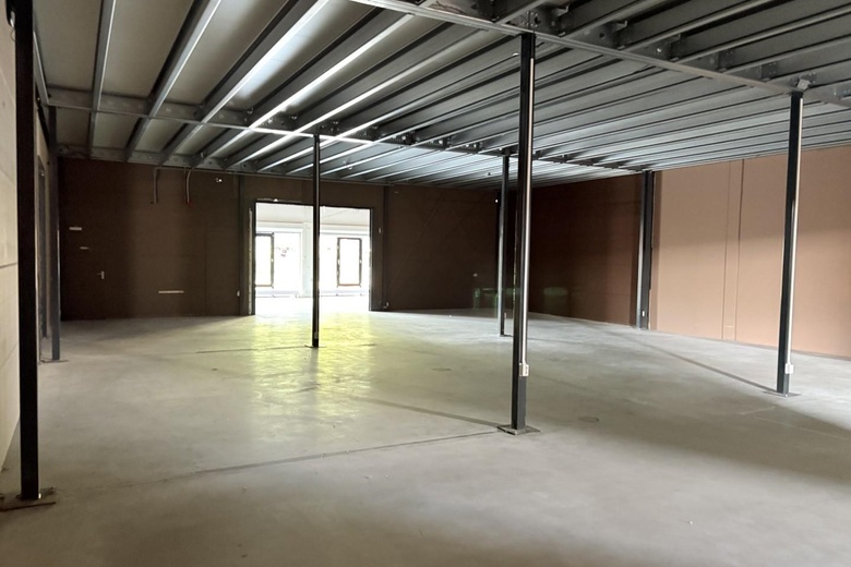 BedrijfsruimteaanHoofdveste 20 - 22<br/> inHouten