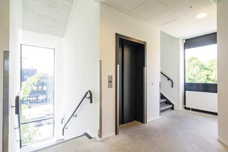 BedrijfsruimteaanBasicweg 8<br/> inAmersfoort