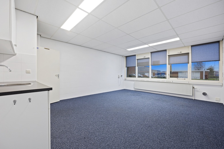 BedrijfsruimteaanCereslaan 2<br/> inVeendam