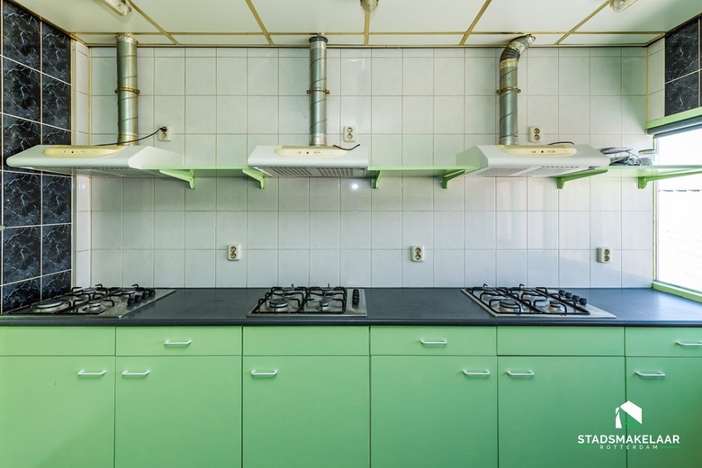 KantoorruimteaanNieuw-Mathenesserstraat 32 B<br/> inSchiedam KantoorruimteaanNieuw-Mathenesserstraat 32 B<br/> inSchiedam