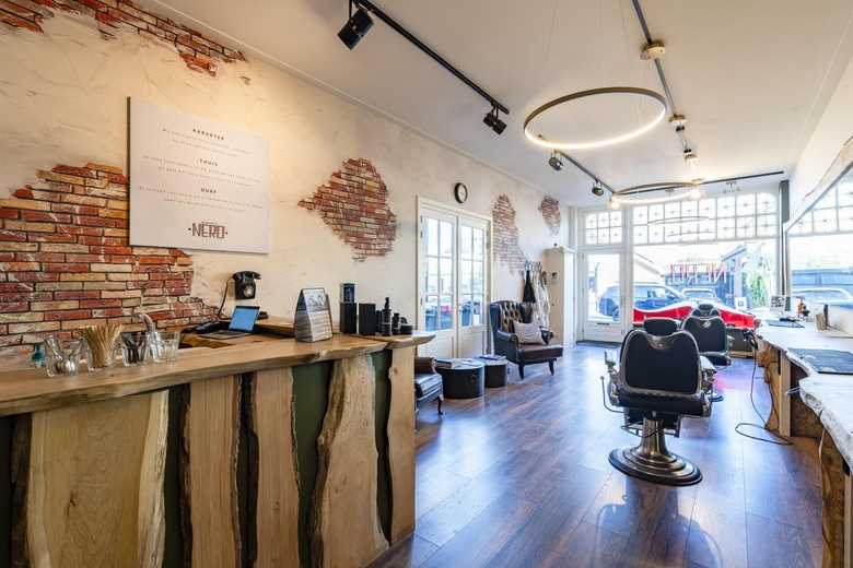 WinkelruimteaanNaarderstraat 29<br/> inLaren WinkelruimteaanNaarderstraat 29<br/> inLaren