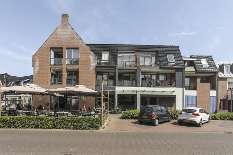 WinkelruimteaanKloosterstraat 14 - 66<br/> inGrubbenvorst WinkelruimteaanKloosterstraat 14 - 66<br/> inGrubbenvorst