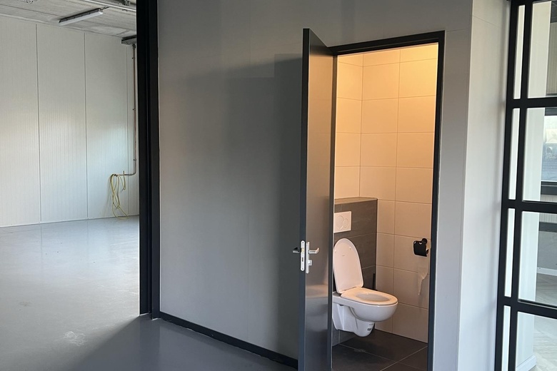 Bedrijfsruimte Nijkerkerveen - Talmastraat 11 - Foto 8
