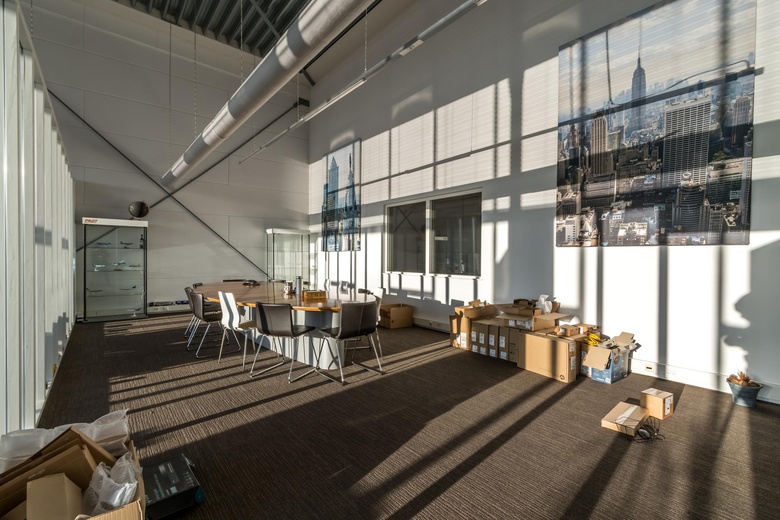 BedrijfsruimteaanRijnlanderweg 766 A<br/> inHoofddorp BedrijfsruimteaanRijnlanderweg 766 A<br/> inHoofddorp