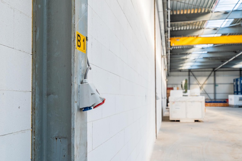 BedrijfsruimteaanBedrijvenweg 10<br/> inDe Kwakel