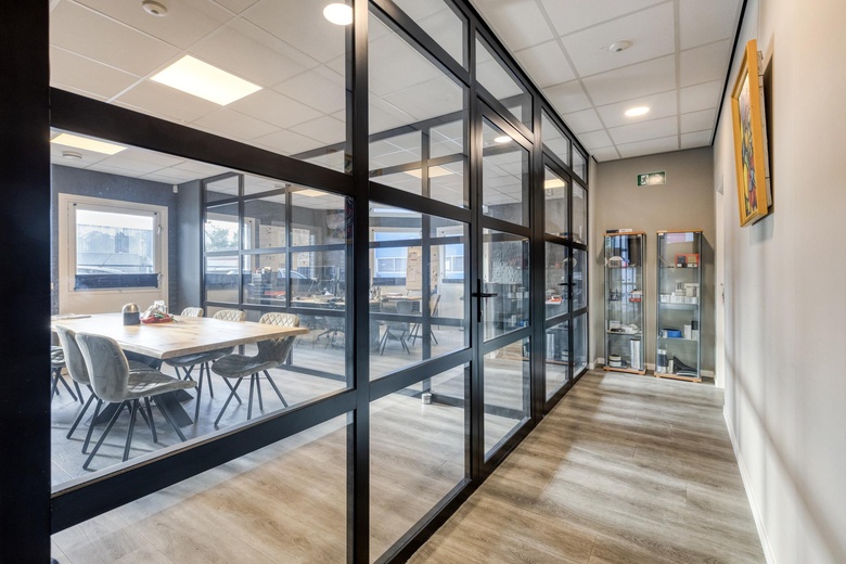 BedrijfsruimteaanCanadabaan 7 l<br/> inNistelrode