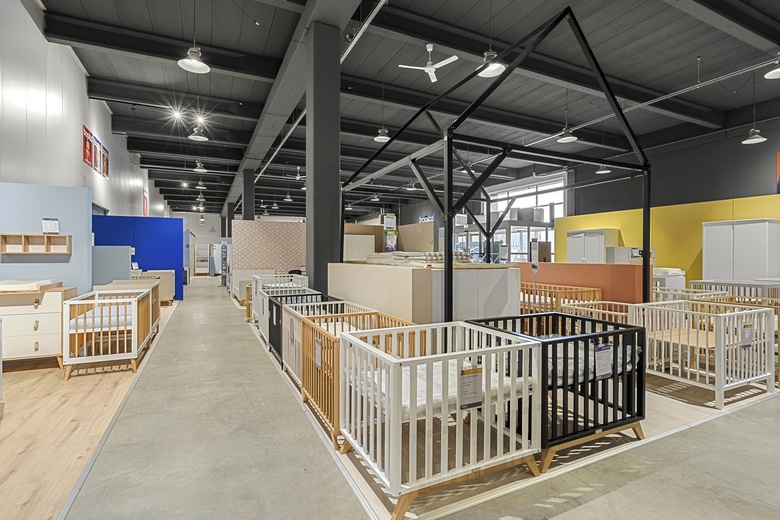 BedrijfsruimteaanIndustrieweg Oost 7<br/> inElst BedrijfsruimteaanIndustrieweg Oost 7<br/> inElst