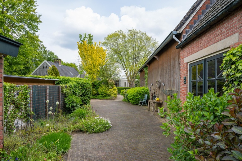 BedrijfsruimteaanWeurden 39<br/> inWinterswijk