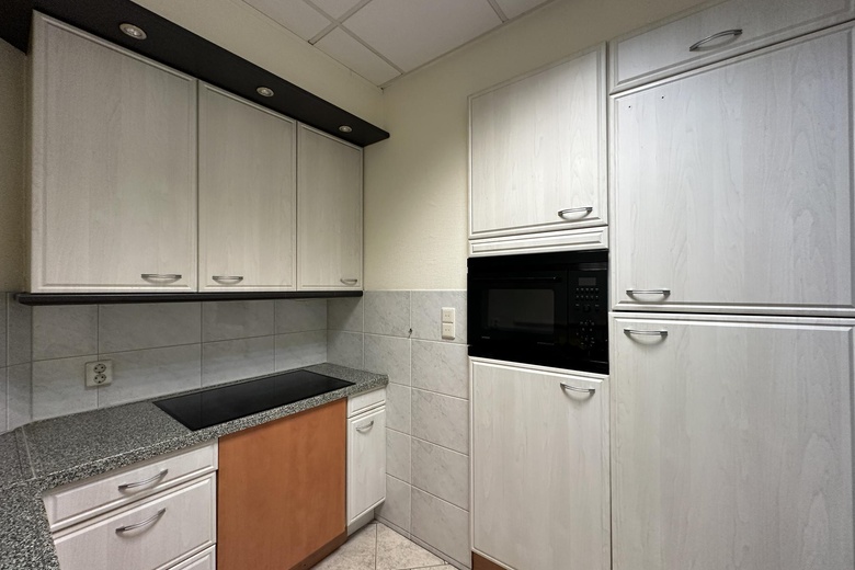 KantoorruimteaanBeatrixhaven 2 b<br/> inWerkendam KantoorruimteaanBeatrixhaven 2 b<br/> inWerkendam