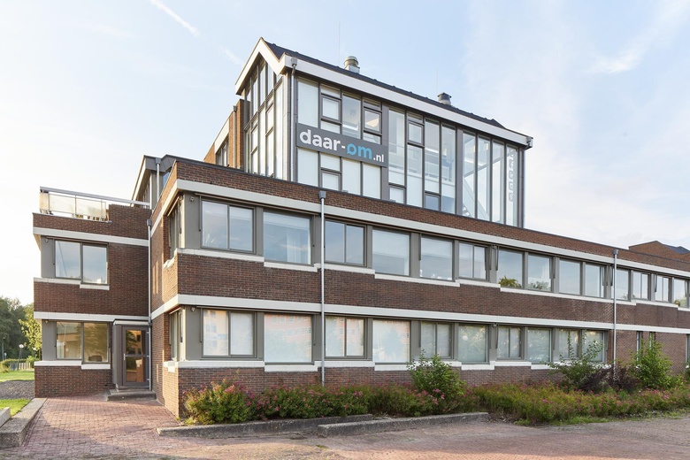 KantoorruimteaanSchweitzerlaan 12<br/> inGroningen KantoorruimteaanSchweitzerlaan 12<br/> inGroningen