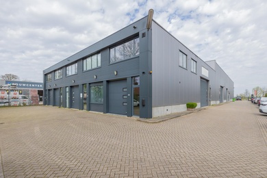 Bekijk foto 2 van Industriekade 18 f