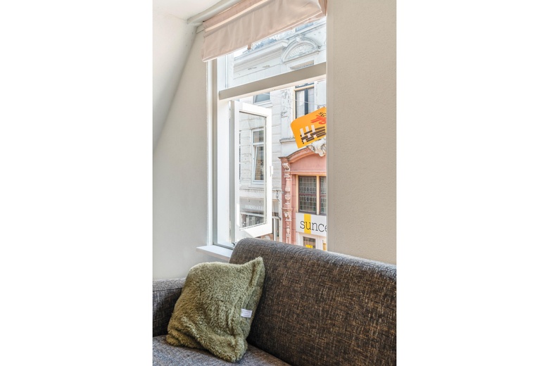 WinkelruimteaanHoogstraat 145<br/> inSchiedam