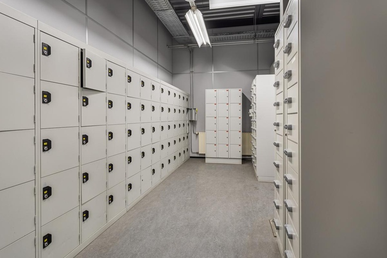 BedrijfsruimteaanTransistorstraat 141<br/> inAlmere BedrijfsruimteaanTransistorstraat 141<br/> inAlmere