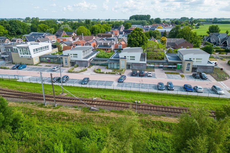 KantoorruimteaanOverweg 2 A<br/> inObdam KantoorruimteaanOverweg 2 A<br/> inObdam