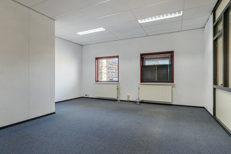 BedrijfsruimteaanEuromarkt 129<br/> inAlphen aan den Rijn