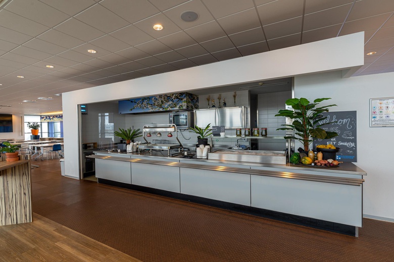 KantoorruimteaanWaalhaven Z.z. 21<br/> inRotterdam