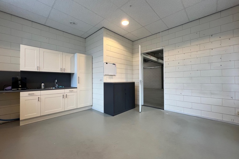 BedrijfsruimteaanWattstraat 80<br/> inZwijndrecht