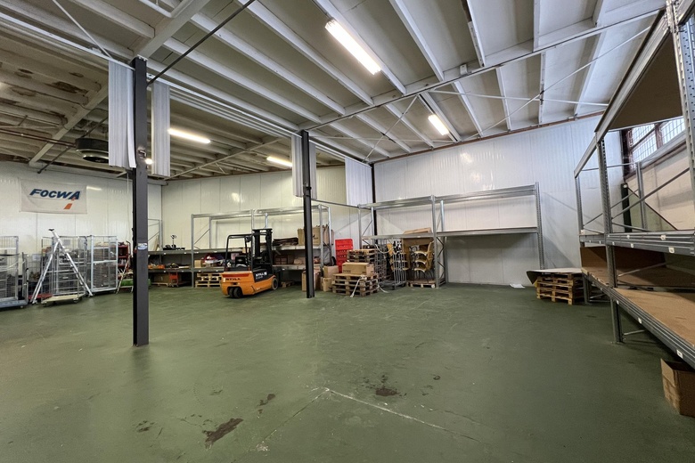 BedrijfsruimteaanMon Plaisir 15 A<br/> inEtten-Leur BedrijfsruimteaanMon Plaisir 15 A<br/> inEtten-Leur