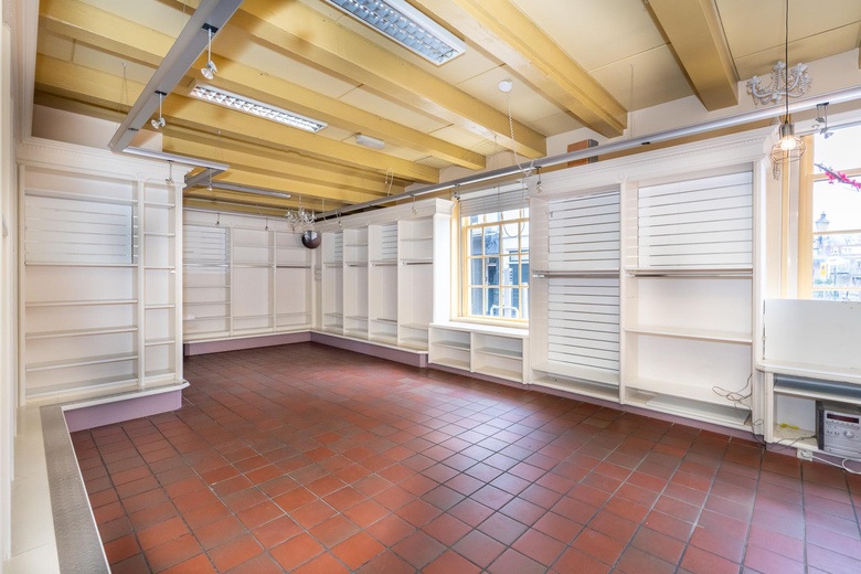 WinkelruimteaanKaatsbaan 2<br/> inMaarssen WinkelruimteaanKaatsbaan 2<br/> inMaarssen