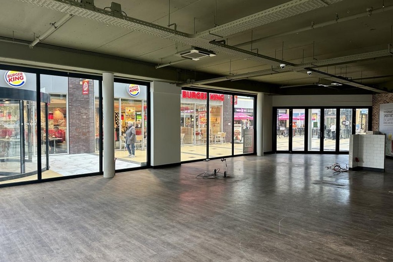 WinkelruimteaanWillinkplein 65<br/> inEmmen