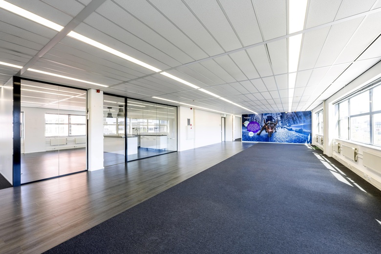 KantoorruimteaanPaasheuvelweg 20<br/> inAmsterdam