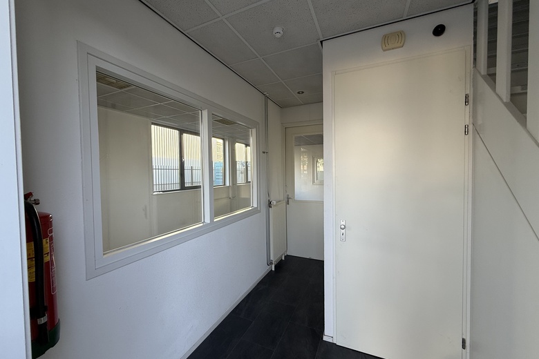BedrijfsruimteaanJohn F. Kennedylaan 235<br/> inPanningen BedrijfsruimteaanJohn F. Kennedylaan 235<br/> inPanningen