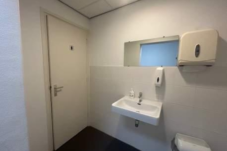 KantoorruimteaanIndustrieweg 14<br/> inZoetermeer KantoorruimteaanIndustrieweg 14<br/> inZoetermeer