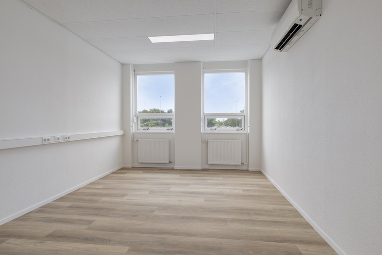 KantoorruimteaanShannonweg 1 - 3<br/> inSchiphol