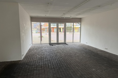 Bekijk foto 2 van Lindenplein 8