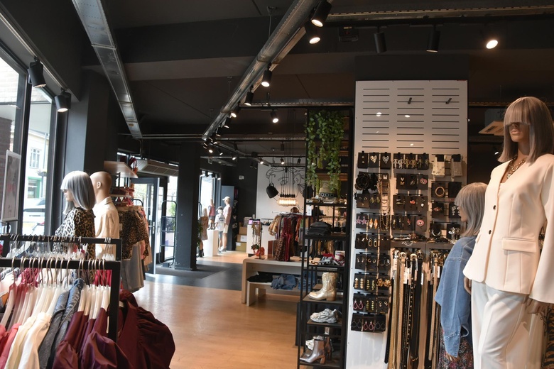 WinkelruimteaanZandstraat 80<br/> inGennep WinkelruimteaanZandstraat 80<br/> inGennep