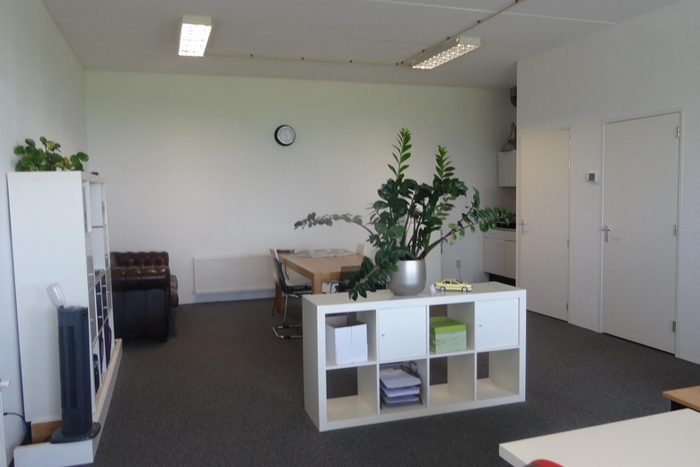 KantoorruimteaanNeutronweg 53<br/> inHoorn