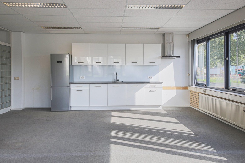 BedrijfsruimteaanVlotbrugweg 8<br/> inAlmere