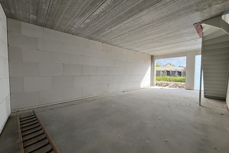 BedrijfsruimteaanRijksstraatweg 54 o<br/> inSassenheim