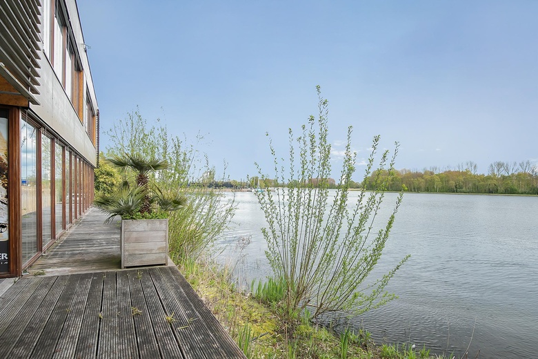 WinkelruimteaanStrandweg 29<br/> inZevenhuizen WinkelruimteaanStrandweg 29<br/> inZevenhuizen