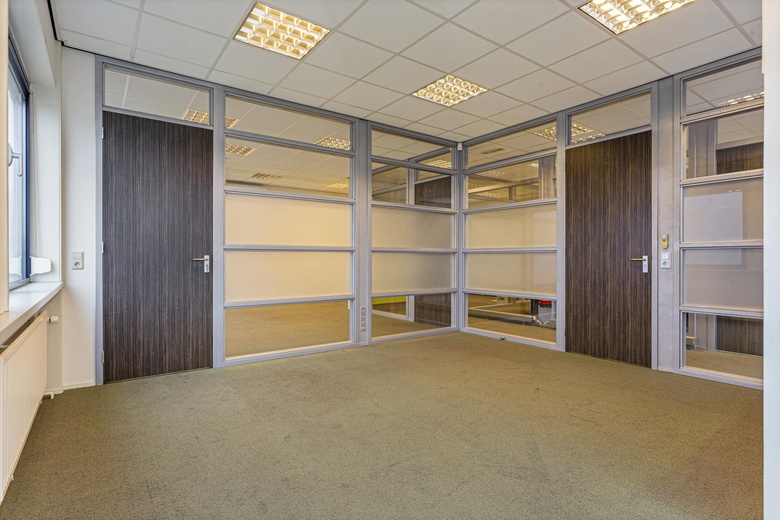 KantoorruimteaanCelsiusweg 18 e<br/> inElst KantoorruimteaanCelsiusweg 18 e<br/> inElst