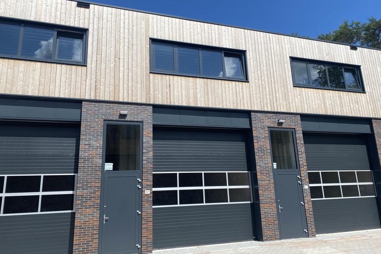 BedrijfsruimteaanAmersfoortsestraat 76 30<br/> inSoesterberg