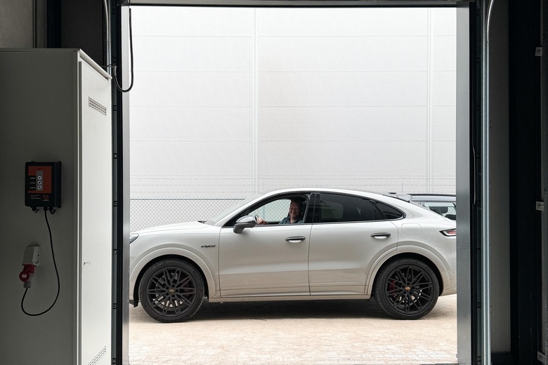 BedrijfsruimteaanHogeweyselaan 201 R<br/> inWeesp