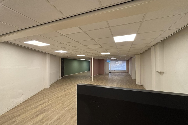 WinkelruimteaanNieuwstraat 24<br/> inBaarn