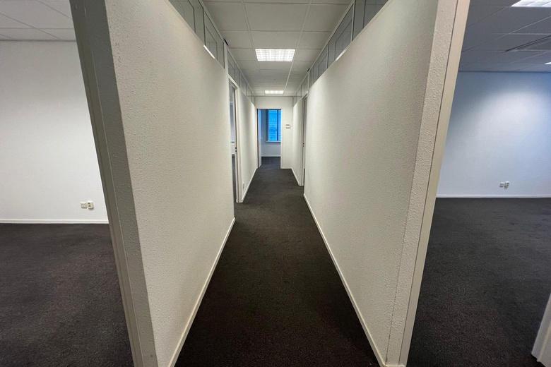 KantoorruimteaanAchthovenerweg 17 D<br/> inLeiderdorp KantoorruimteaanAchthovenerweg 17 D<br/> inLeiderdorp