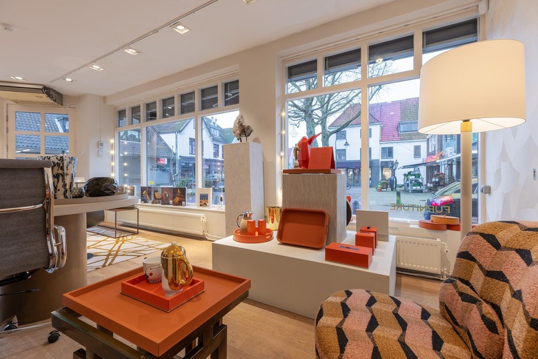 WinkelruimteaanNaarderstraat 23<br/> inLaren WinkelruimteaanNaarderstraat 23<br/> inLaren